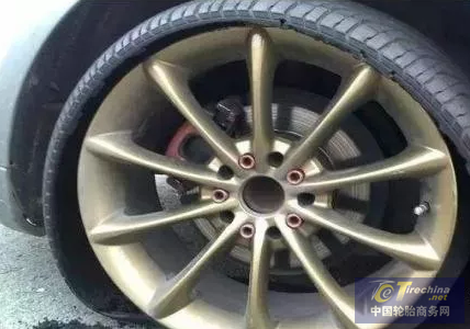 車能開多快？看一下輪胎上的字母就知道了，K不能超過110公里