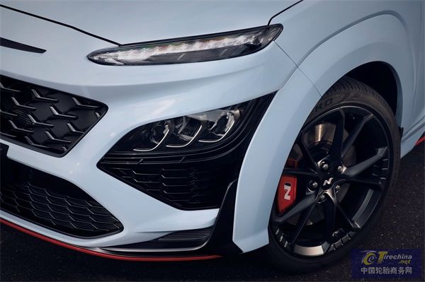 倍耐力P ZERO原配全新現(xiàn)代KONA N車型 (1).jpg