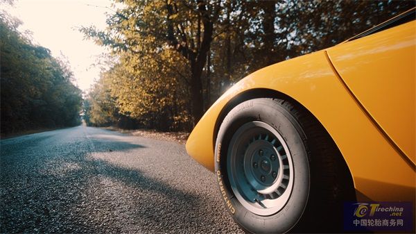 曾裝配于1971年蘭博基尼Countach原型車的倍耐力CN12，如今為收藏家再現 (3).jpg