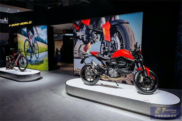倍耐力摩托車輪胎和自行車輪胎產(chǎn)品.JPG