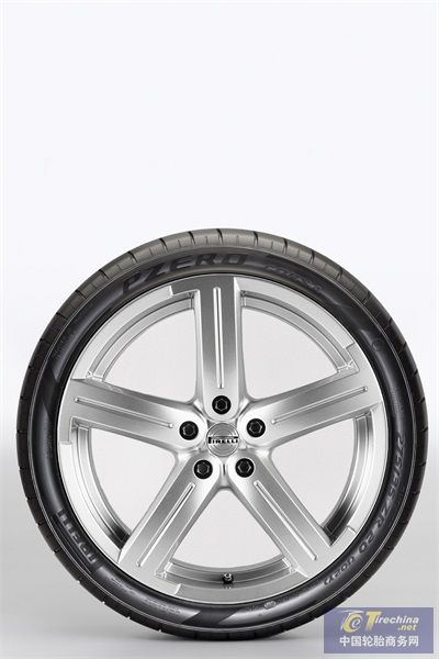Pirelli_P-Zero Corsa 2.jpg