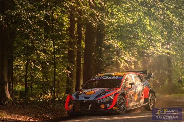 WRC-硬胎出戰瀝青路面，塔納克贏得比利時拉力賽勝利.jpg